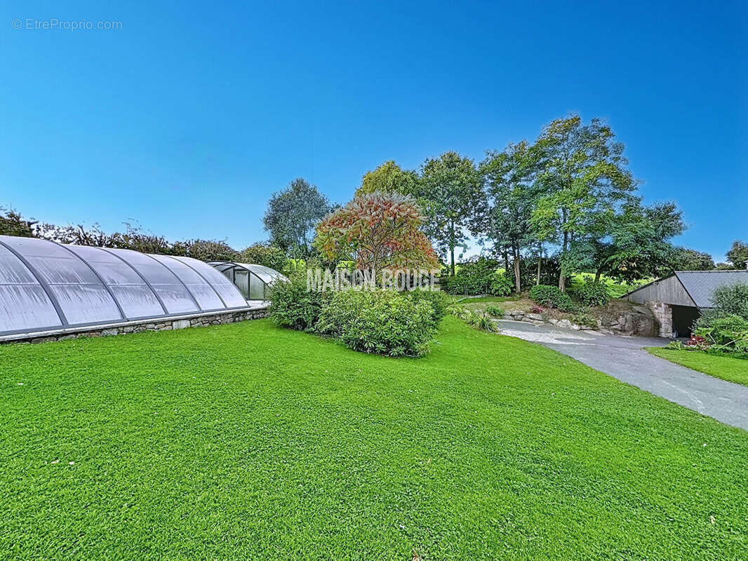 PEDERNEC - Magnifique maison en pierre de caractère avec piscine chauffée et dépendances ! - photo 25