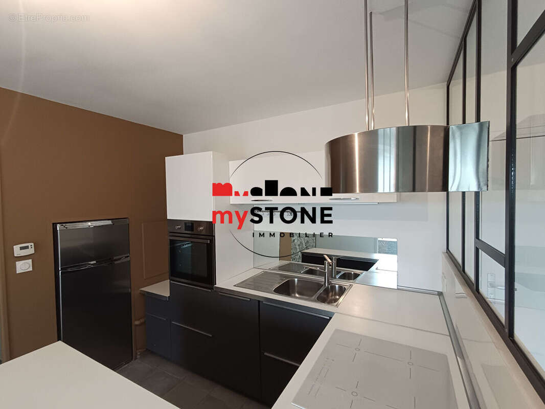Appartement à JASSANS-RIOTTIER