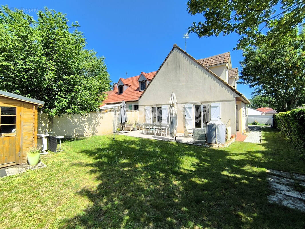 Maison à ERAGNY
