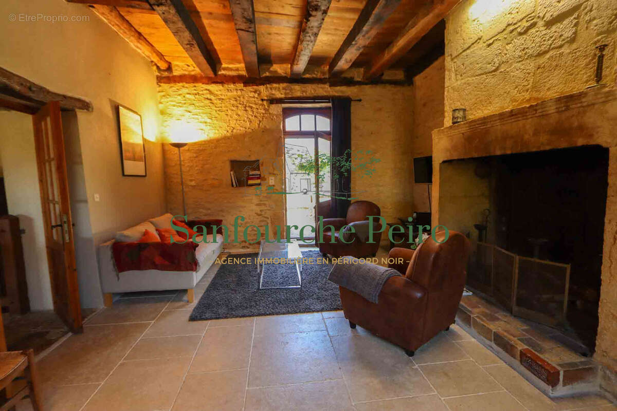 Maison à SARLAT-LA-CANEDA
