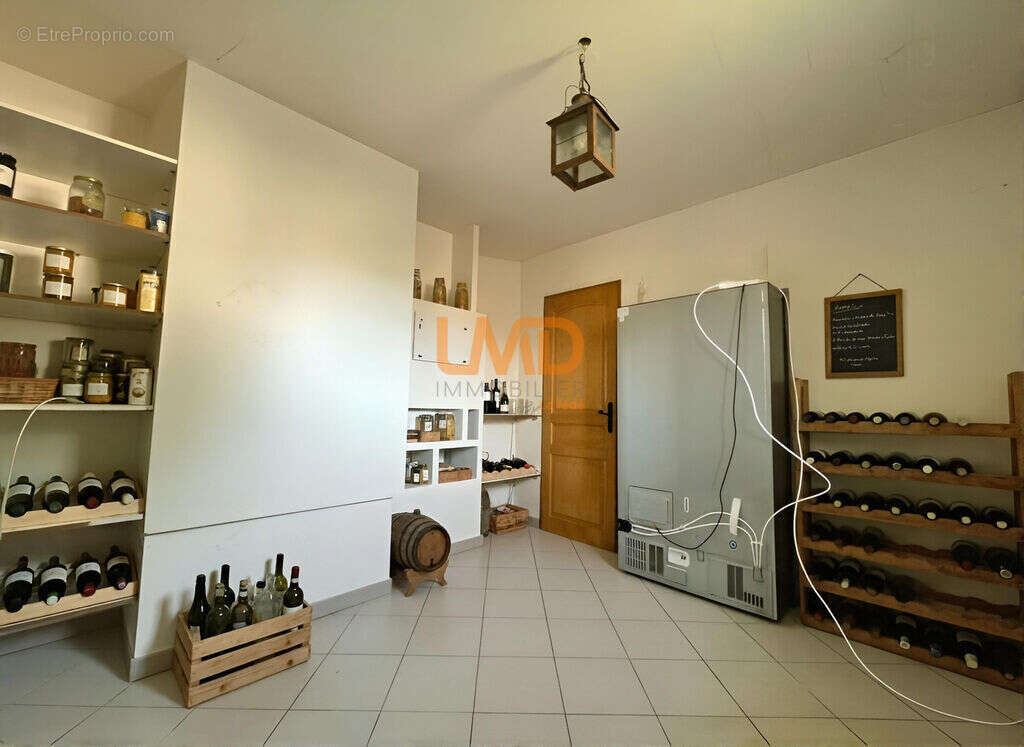 Maison à FIGANIERES
