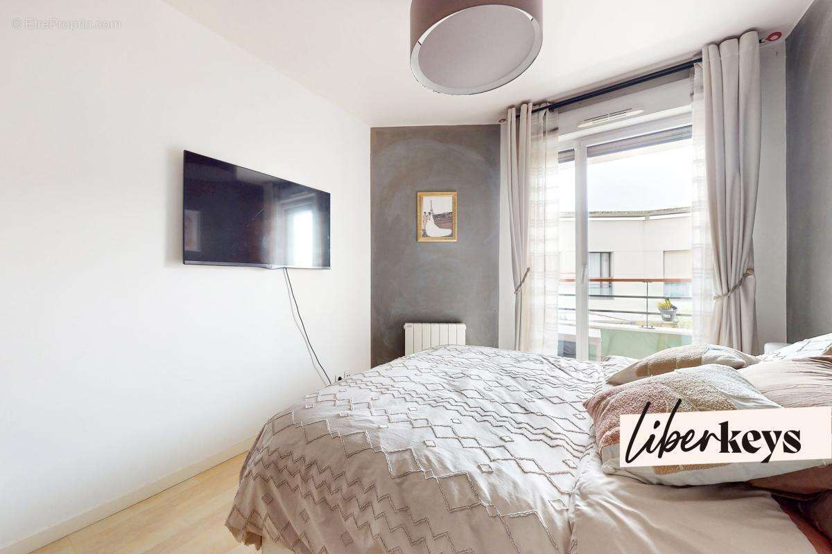 Appartement à COLOMBES