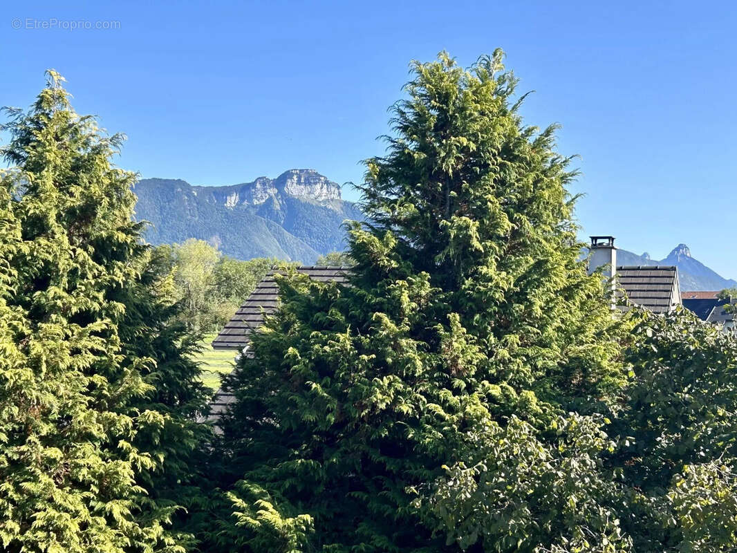 Appartement à GROISY