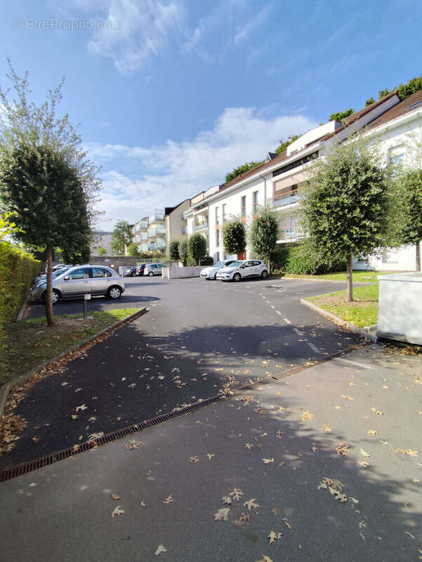 Appartement à SAINT-SEBASTIEN-SUR-LOIRE