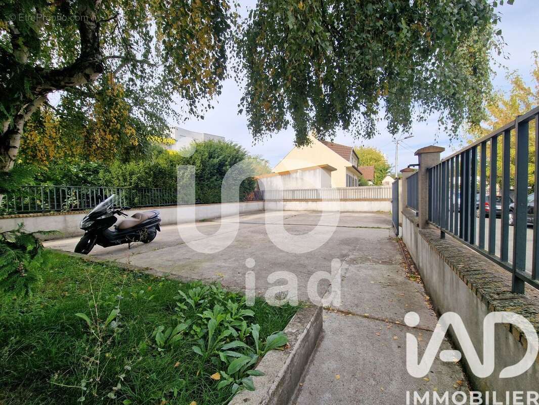 Photo 9 - Appartement à NOISY-LE-SEC