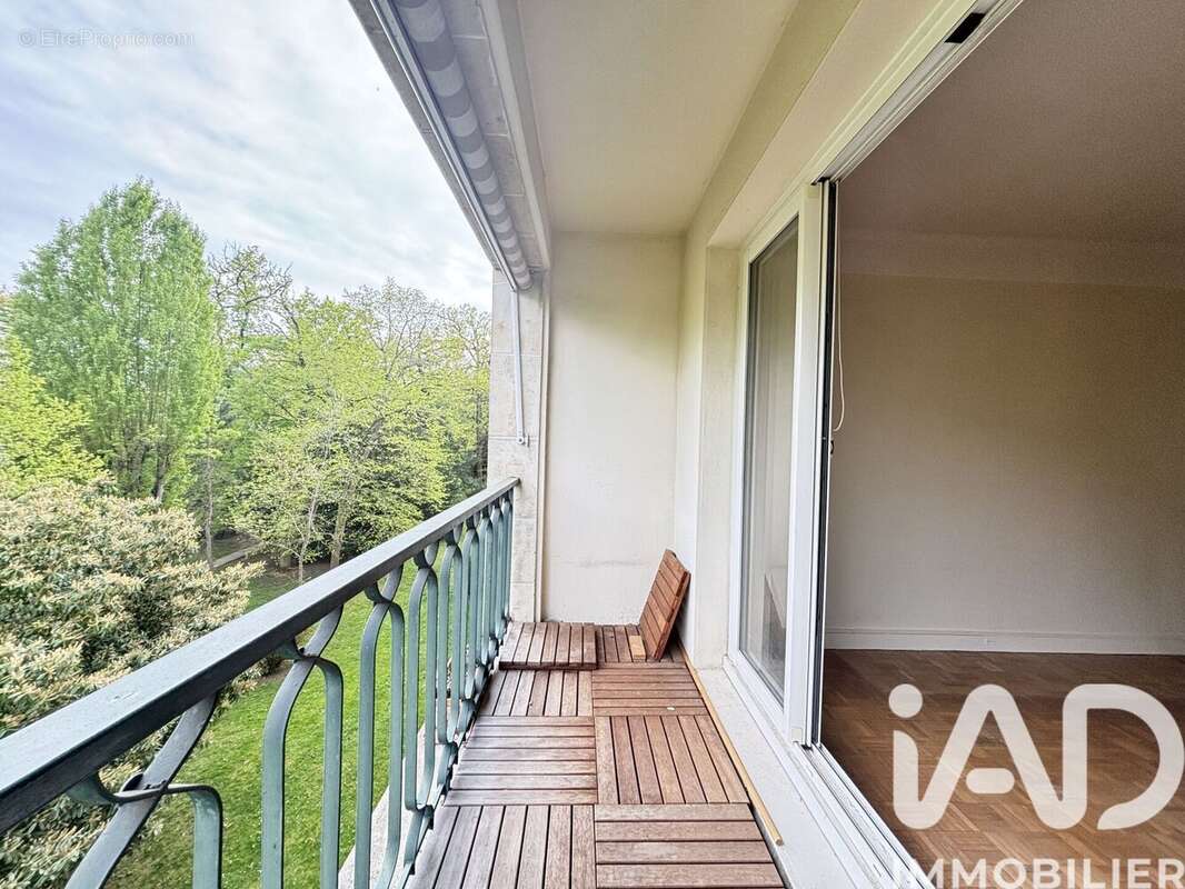Photo 2 - Appartement à VILLE-D'AVRAY