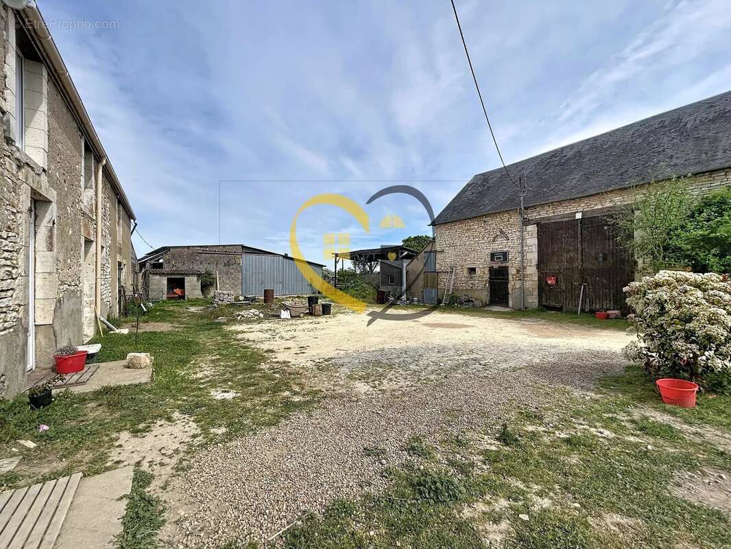 Maison à LA CELLE-CONDE