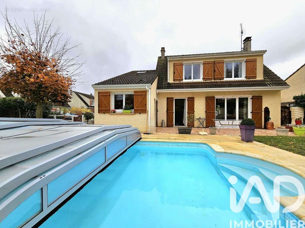 Photo 2 - Maison à ORGERUS