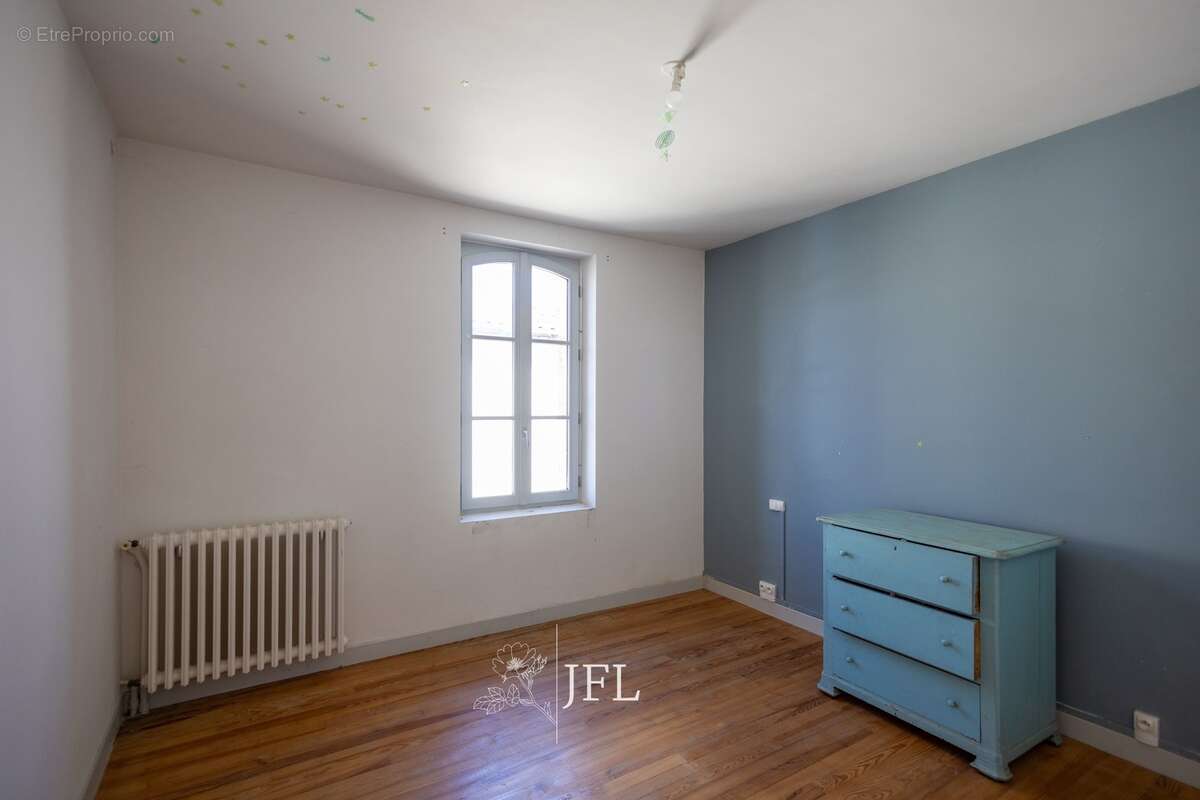 n°1 - Maison à SAINT-CLAR