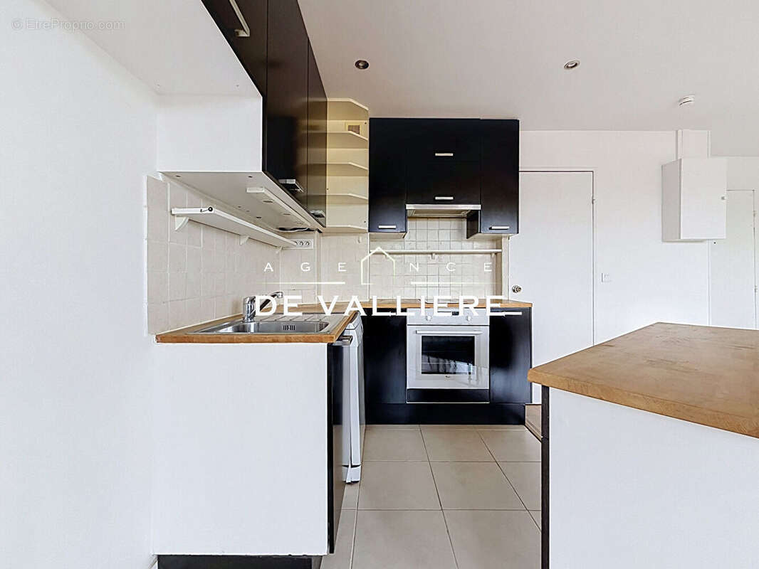 Appartement à NANTERRE