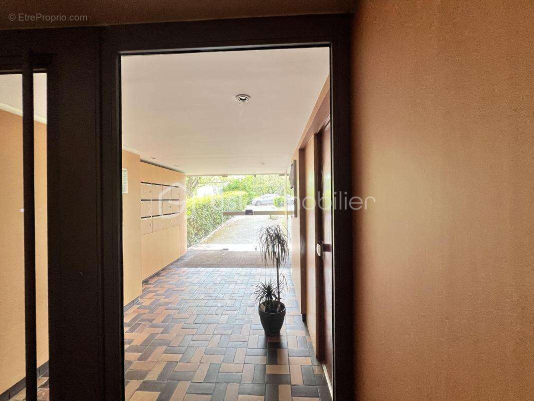 Antony t3 66 m² /zone pavillonaire calme / parking /cave - photo 16
