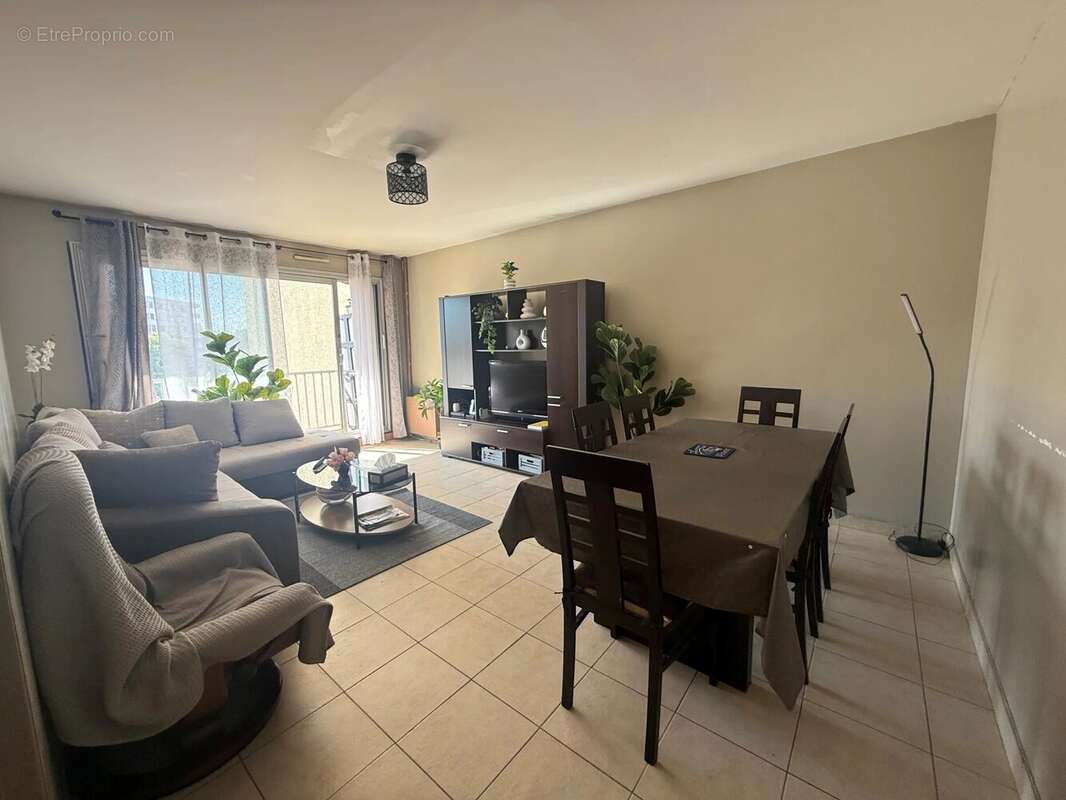 Appartement à CHELLES