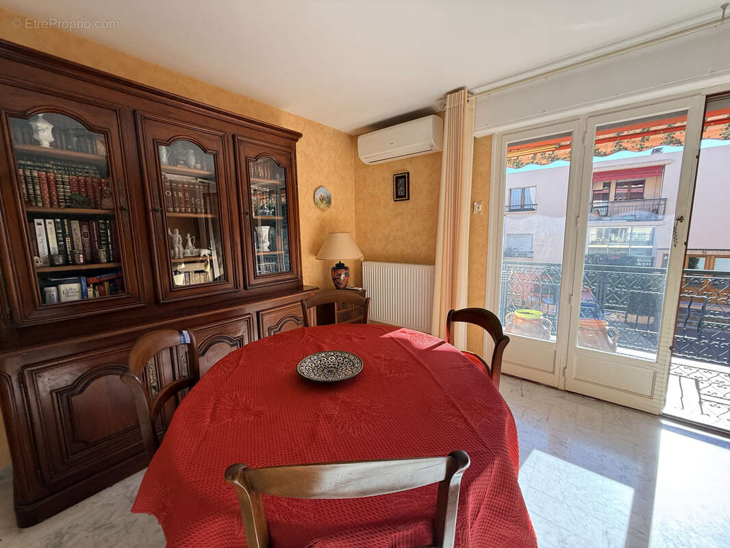 Appartement à FREJUS