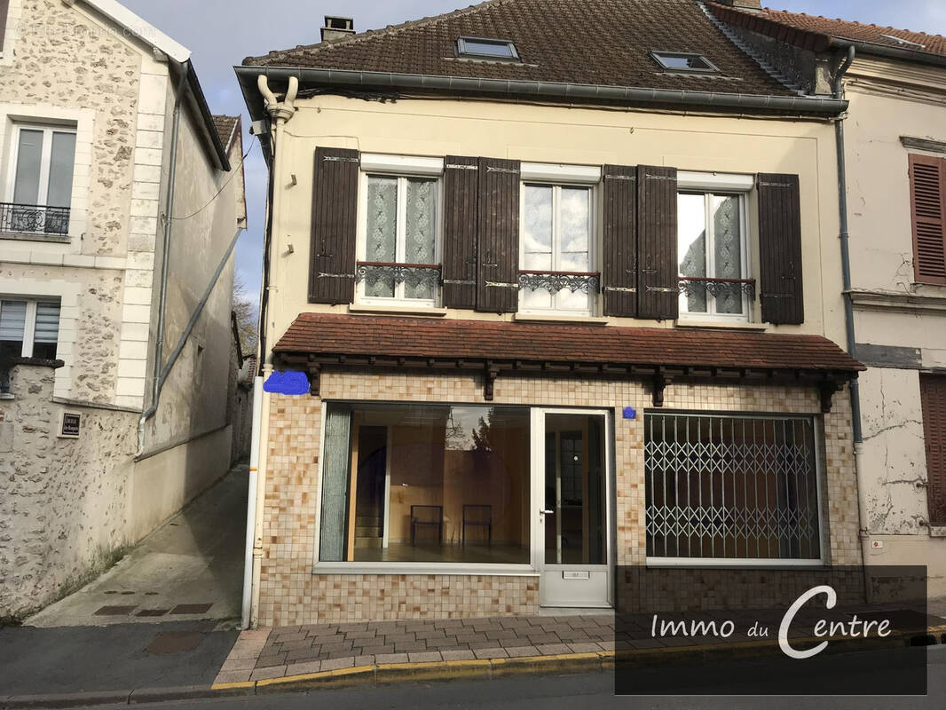 Maison à MONTMIRAIL