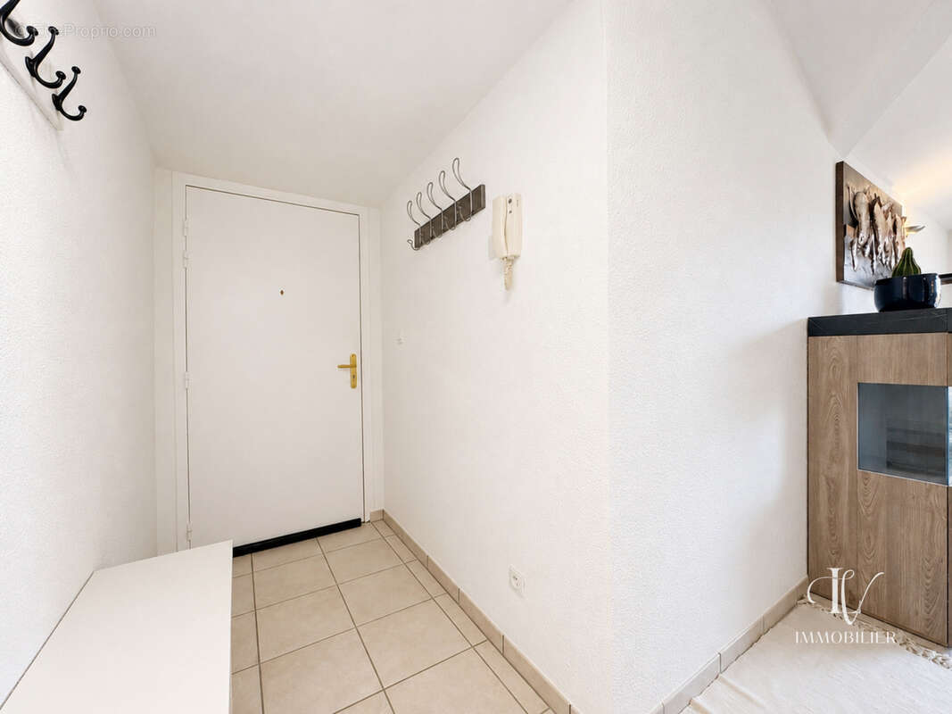 Appartement 2 pièces dans une résidence calme et verdoyante - photo 15