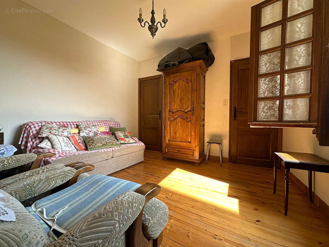 Maison à LAISSAC