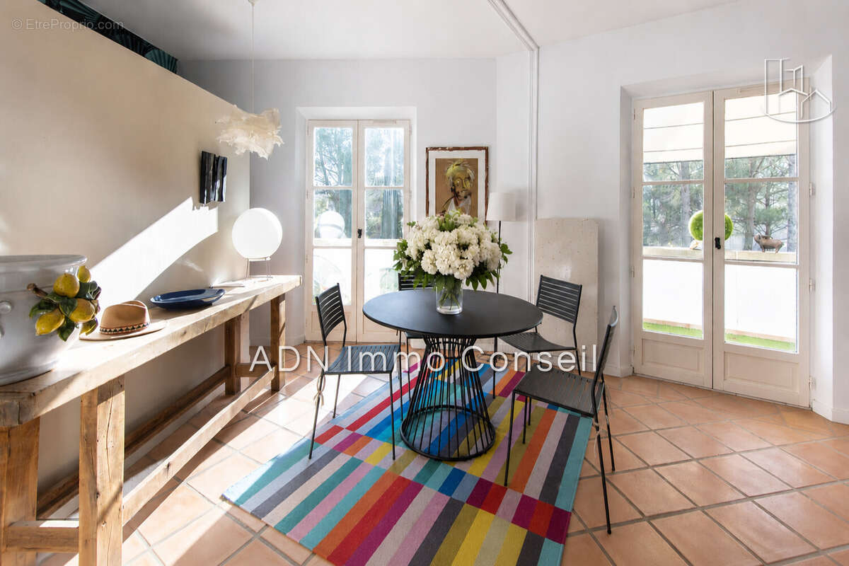 Appartement 87 m² à Mallemort  - photo 7