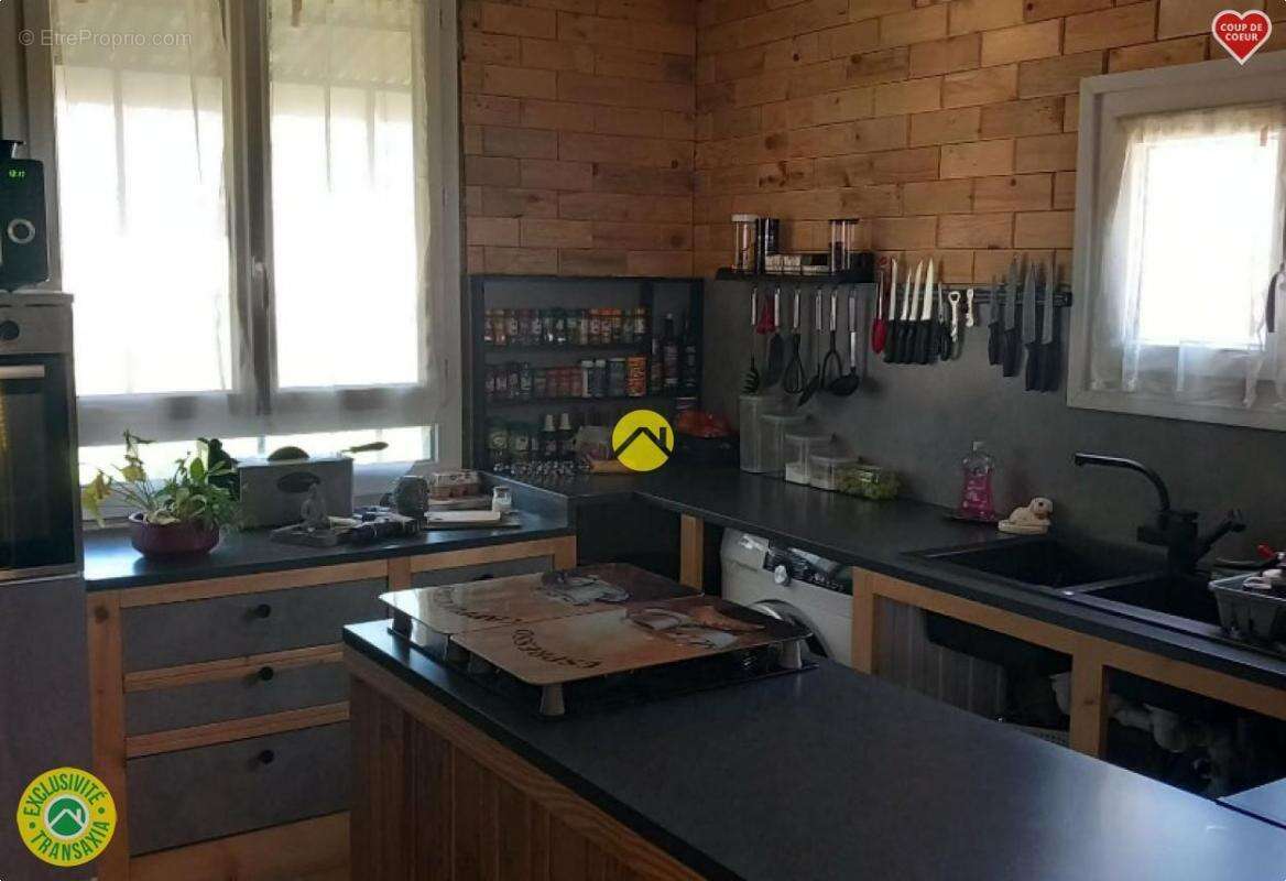 Maison à SAINT-AMAND-MONTROND