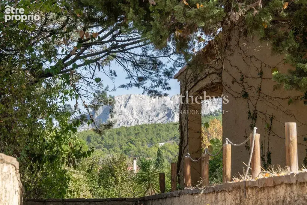 Propriéte sur site exeptionnel à Beaurecueil - photo 7