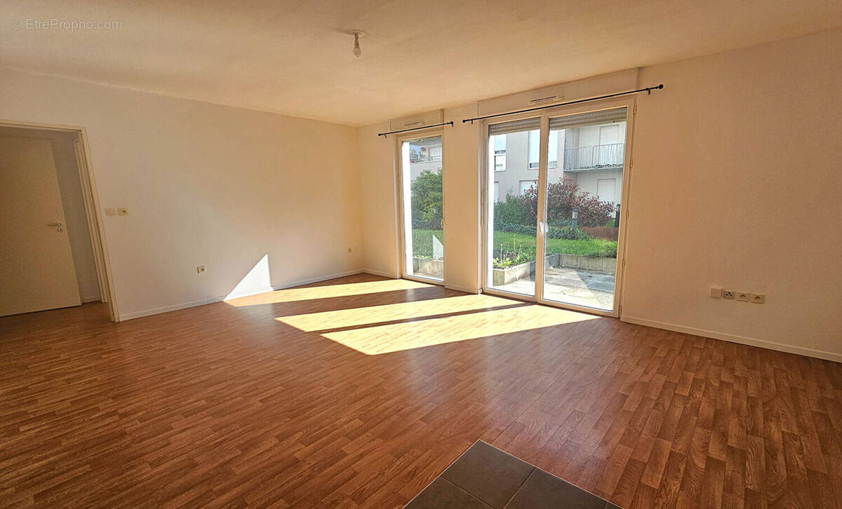 Appartement à JARVILLE-LA-MALGRANGE