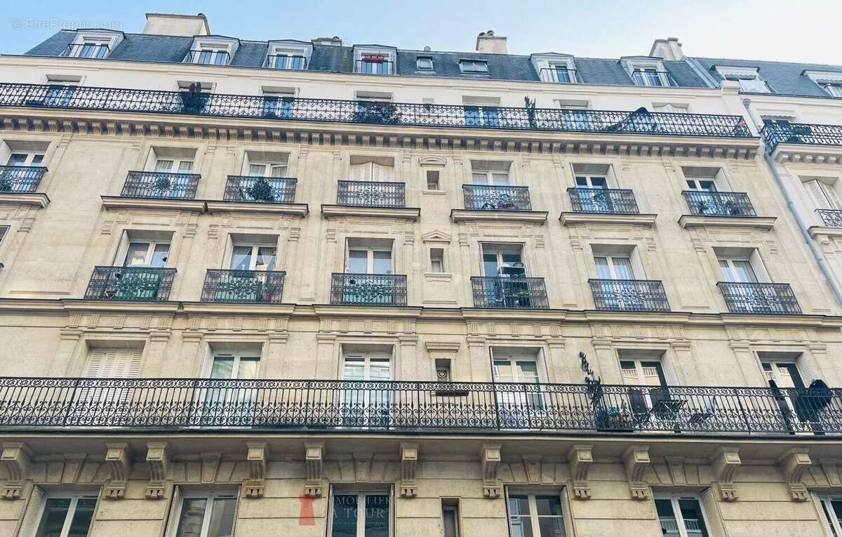 Appartement à PARIS-11E