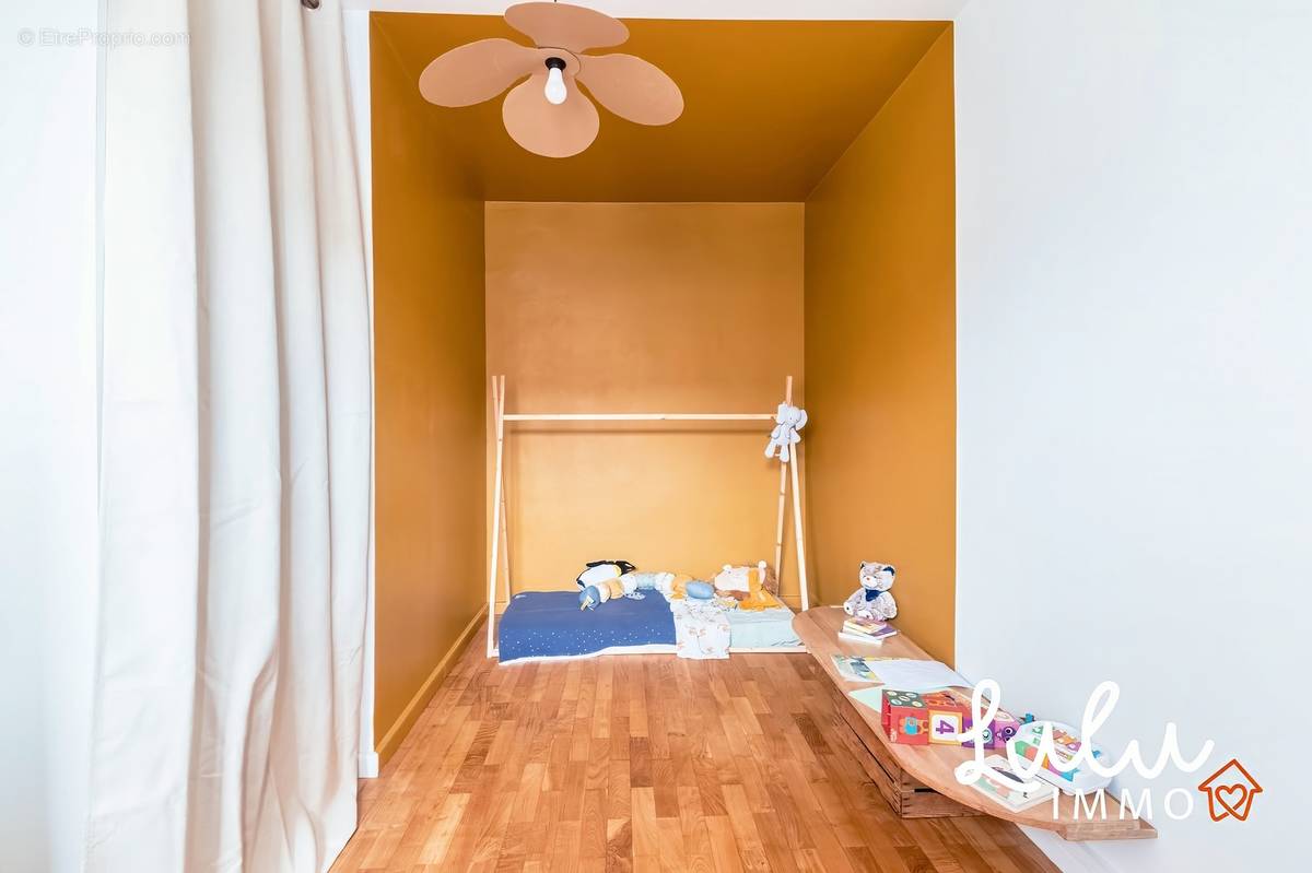 TASSIN - T4 65m2 avec balcon et deux caves  - photo 9