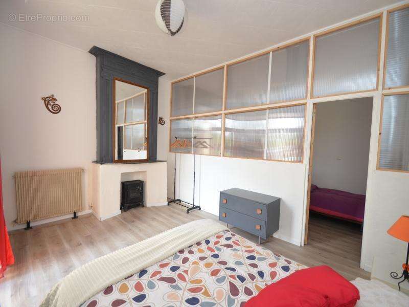 Maison à LA ROQUILLE