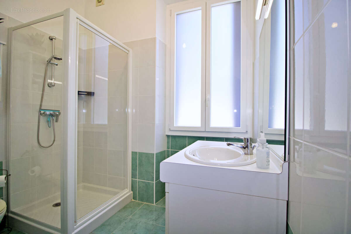 Maison à SAINT-CHINIAN