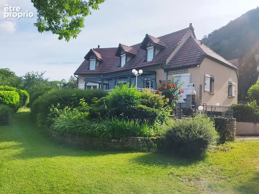 Maison à SALINS-LES-BAINS