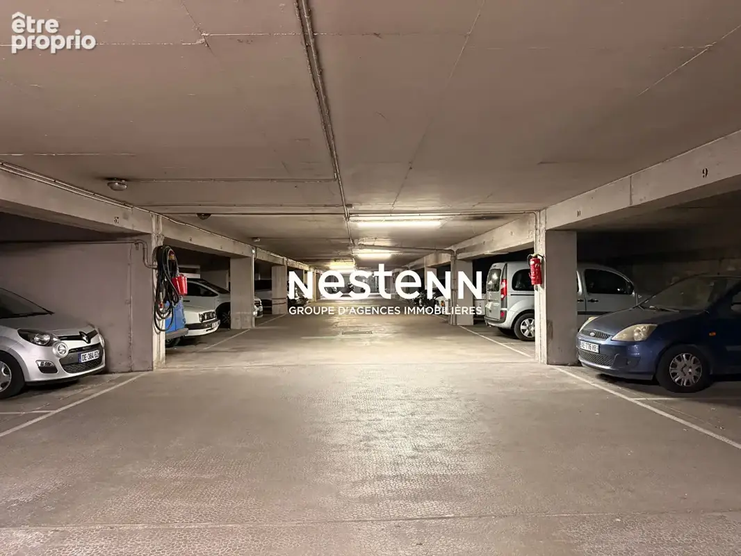 Parking Tours 1 pièce 15 m2 - photo 2