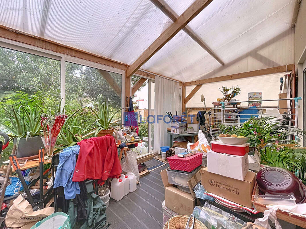 Maison à SAINT-PIERRE-DU-PERRAY