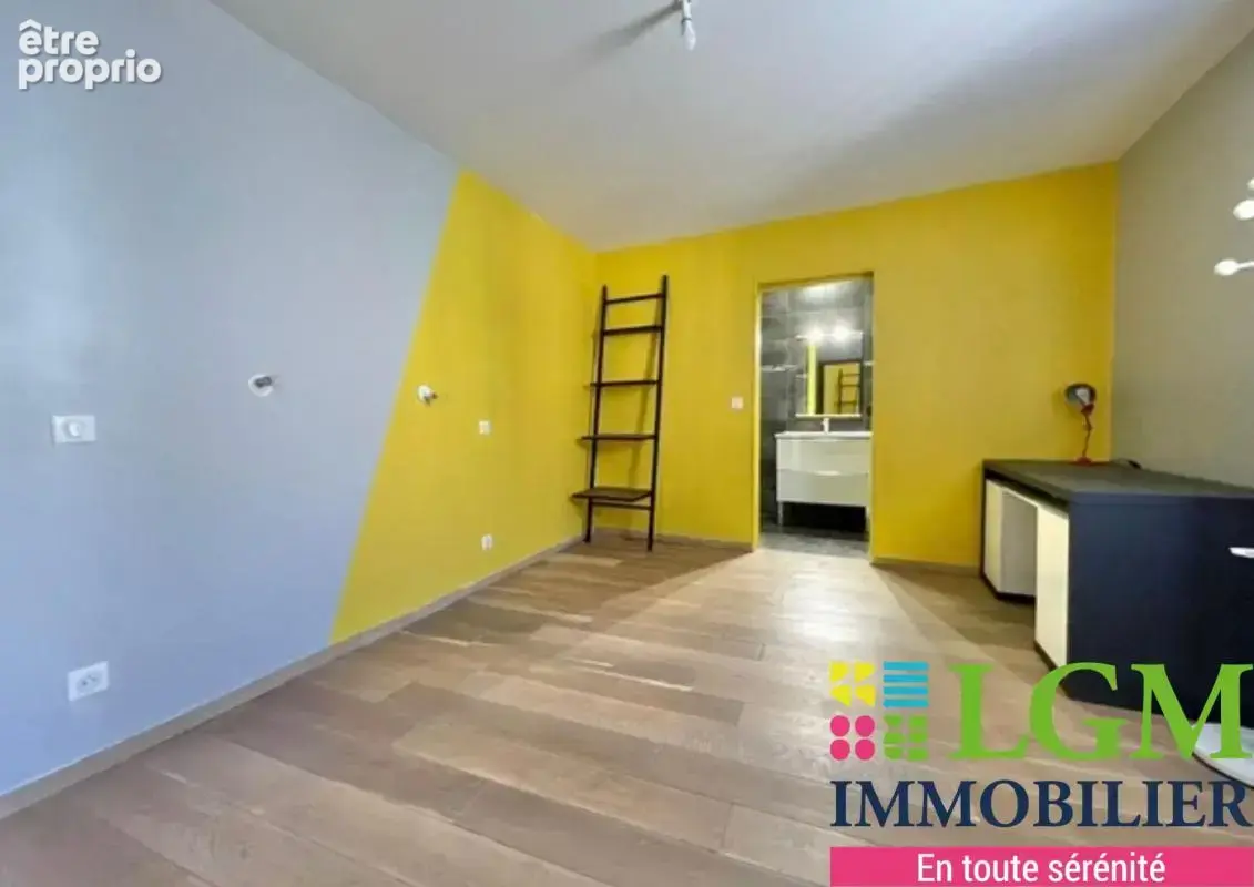 Maison de ville – 230 m² – 4 suites – Terrain 520 m² - photo 10