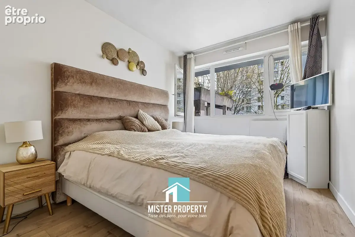 Levallois so ouest - 3p 66 m² + balcon + parking - 529 000  fai - photo 4