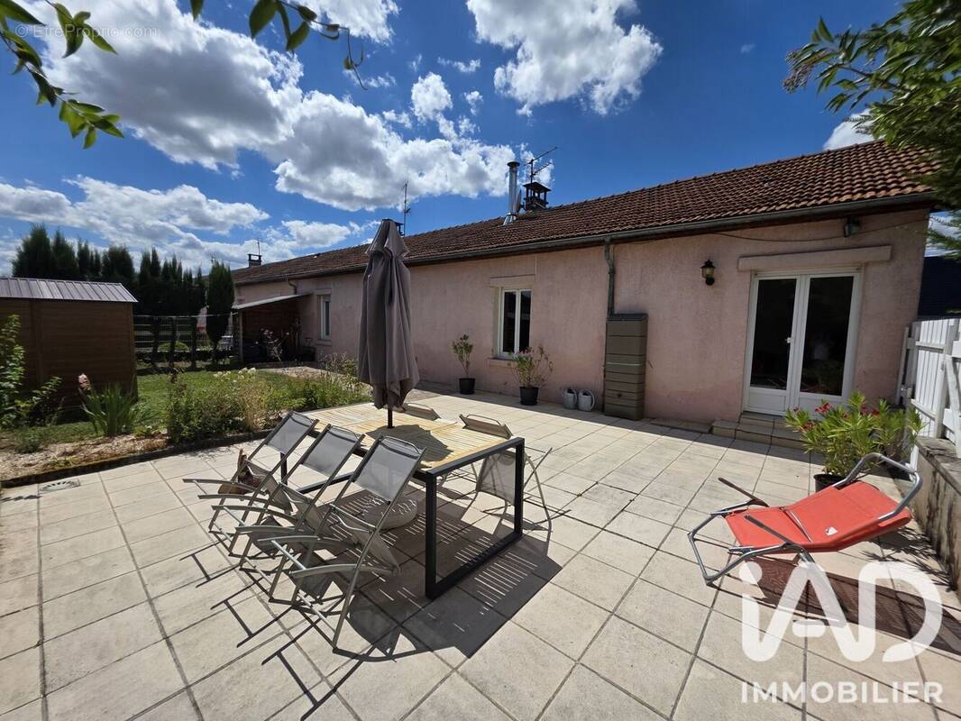 Photo 1 - Maison à NOIDANS-LES-VESOUL