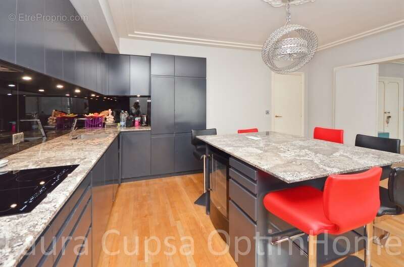 Appartement à BOURG-LA-REINE