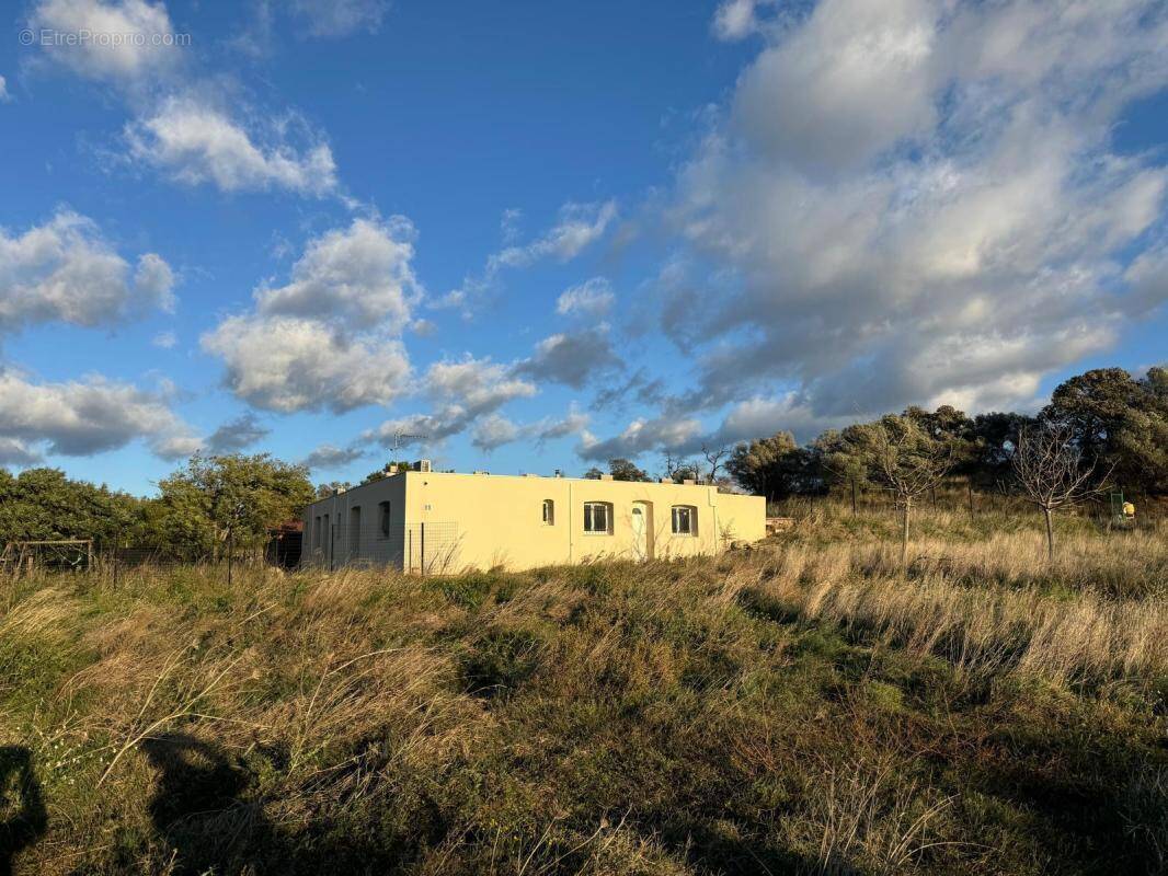 Maison à SAINT-JEAN-LASSEILLE