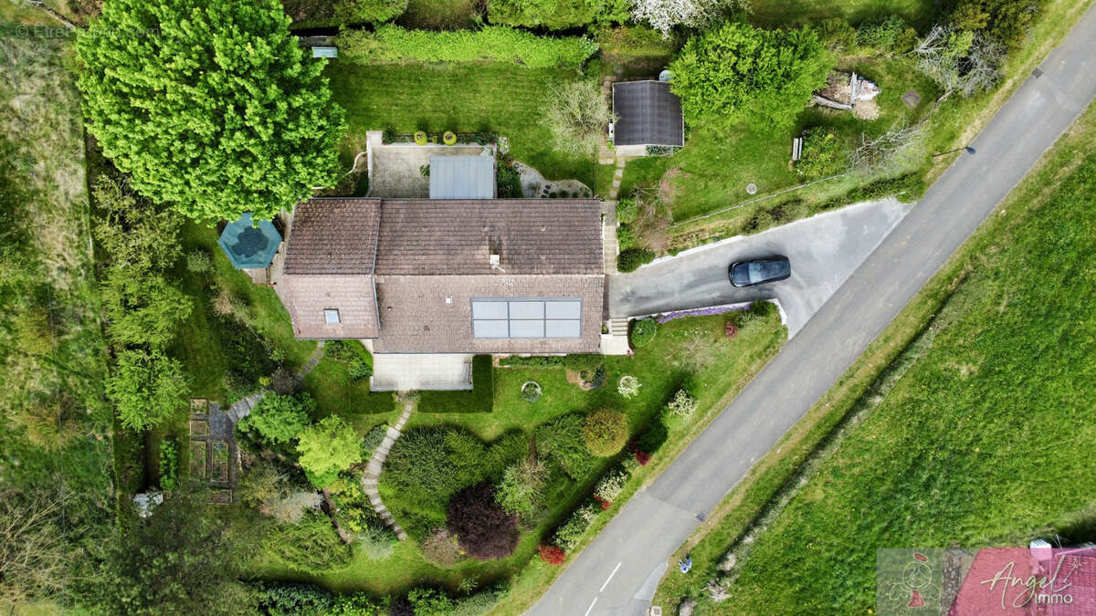 Maison à SERMANGE