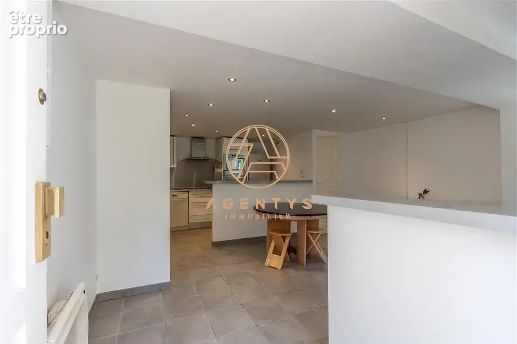 Appartement 2 pièces 41 m² à vendre à Nogent-Sur-Marne (94130) - photo 2