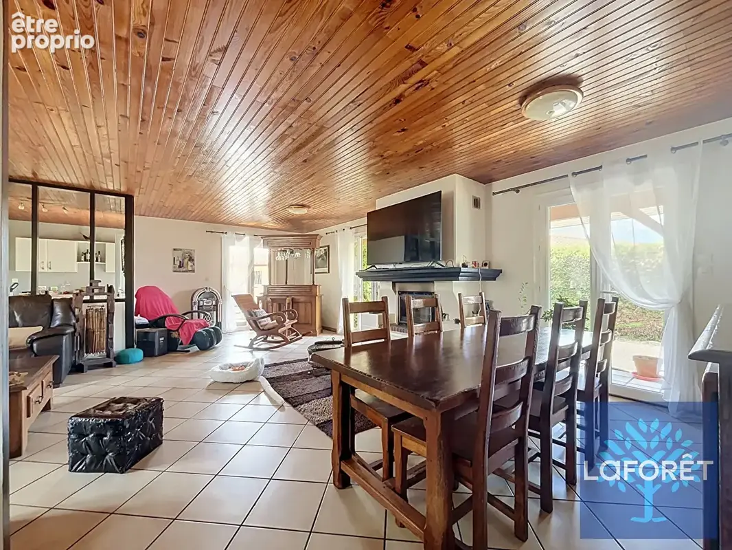 Maison de 150m² avec jardin - photo 2