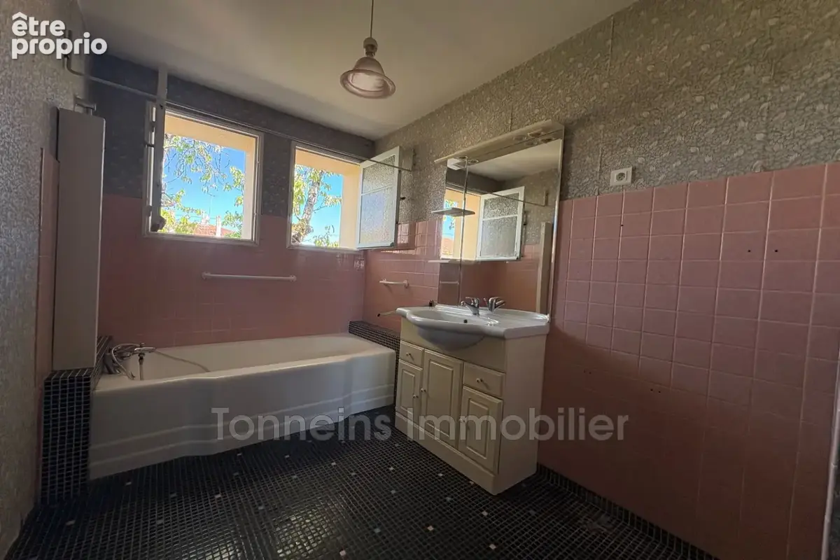 Maison 3 pièces 74 m² à vendre à Tonneins (47400) - photo 9
