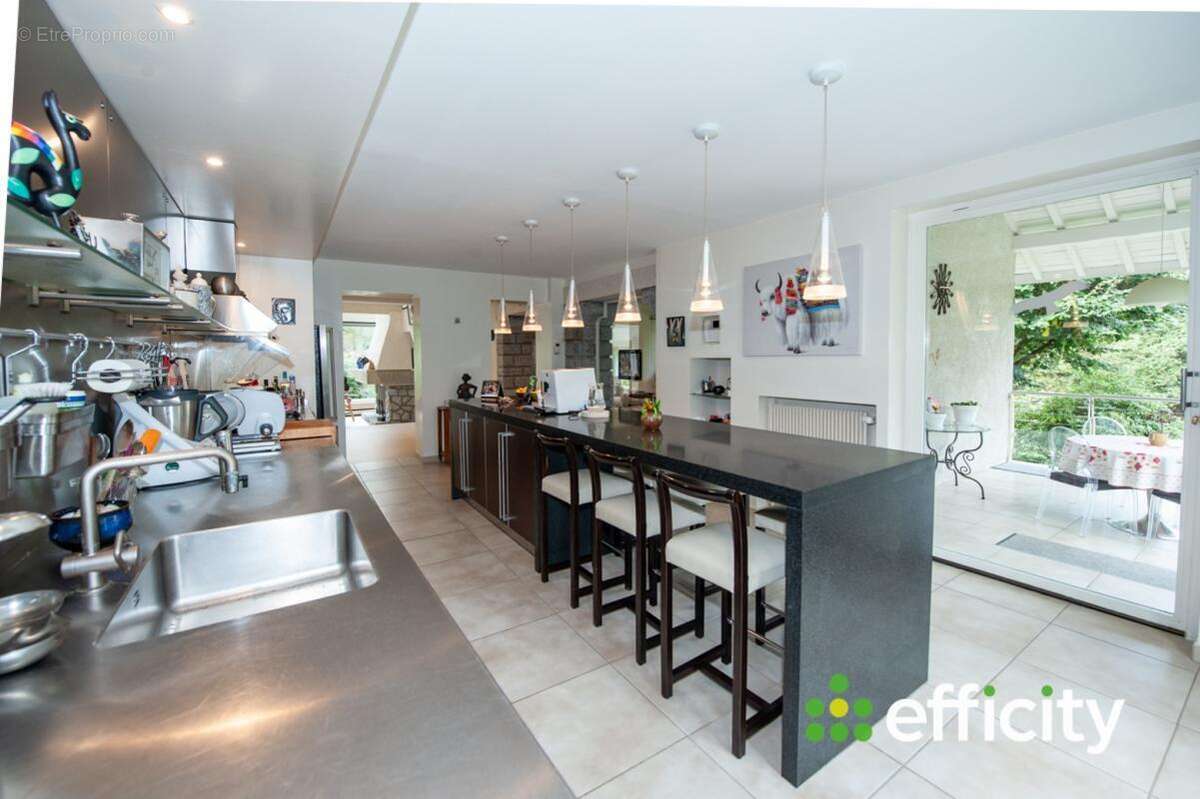 Maison à SAINT-MARTIN-D&#039;URIAGE