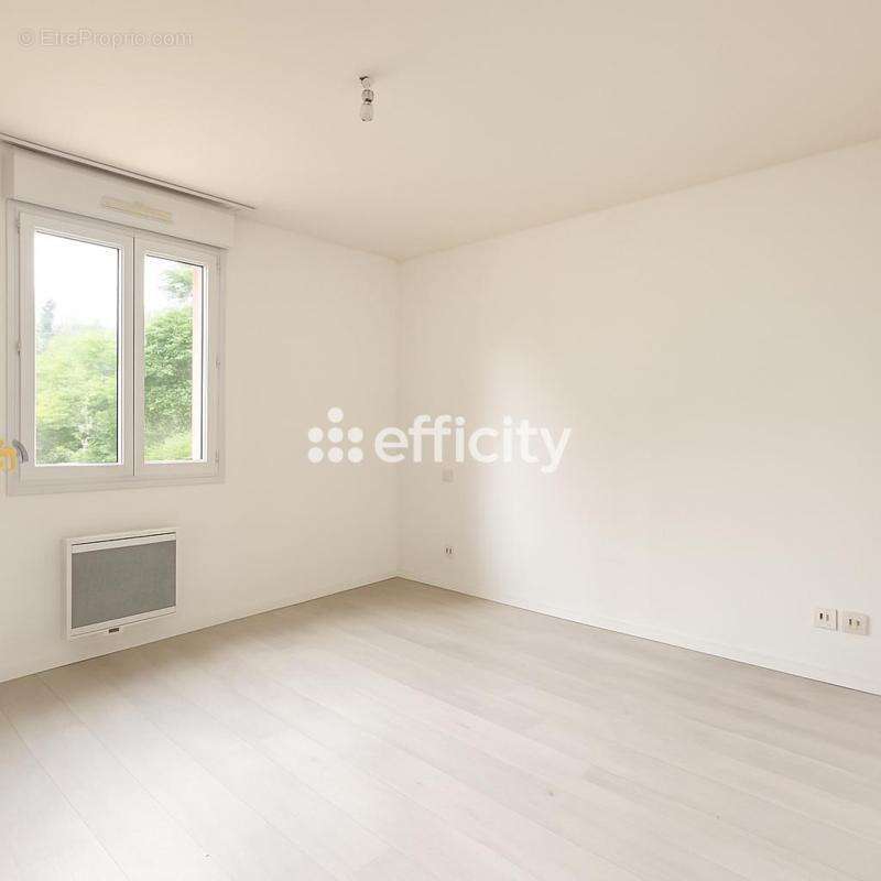 Maison à MIGNALOUX-BEAUVOIR