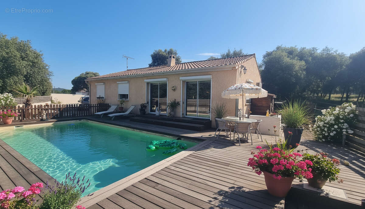 Maison à QUISSAC