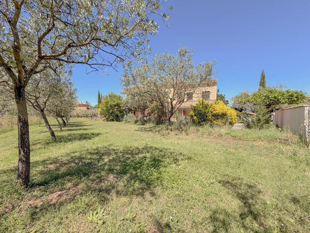 Maison à PIERREFEU-DU-VAR
