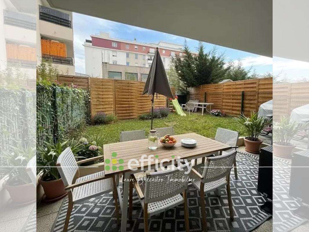 Appartement à QUINCY-SOUS-SENART
