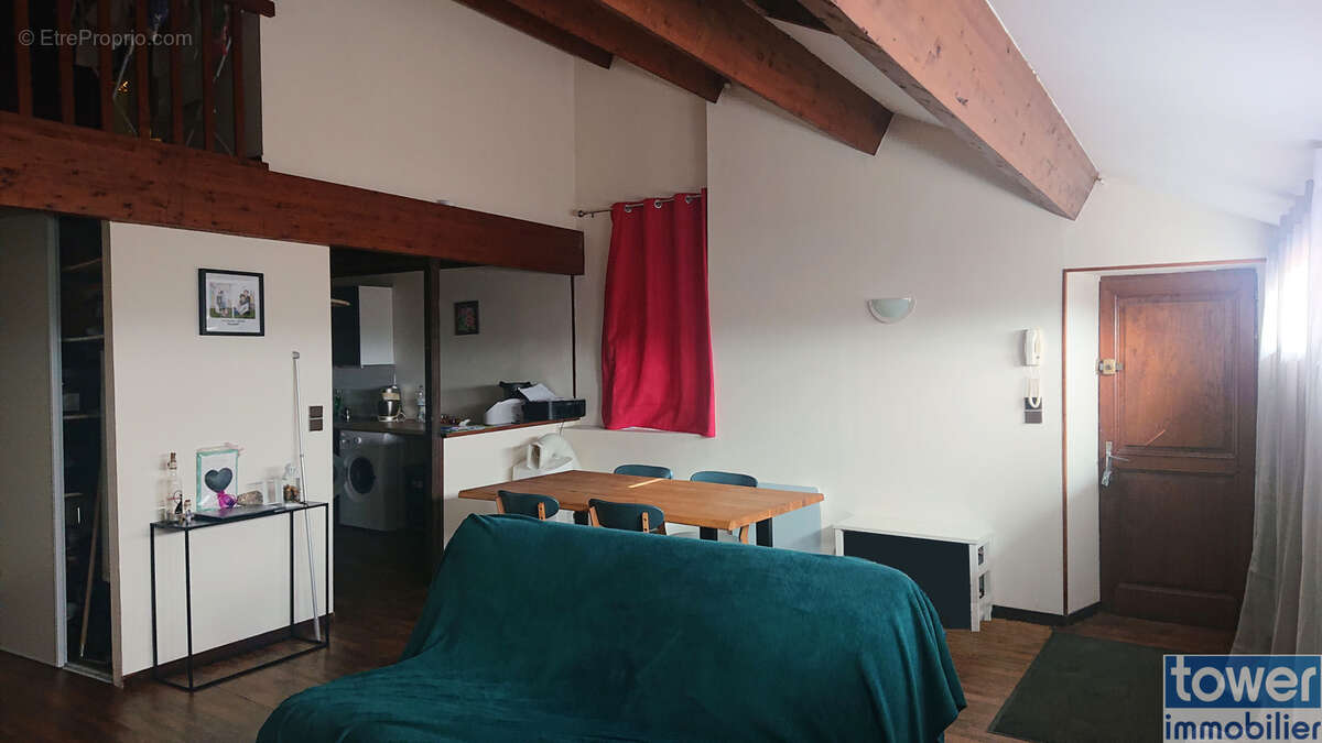 Appartement à VILLEFRANCHE-DE-ROUERGUE