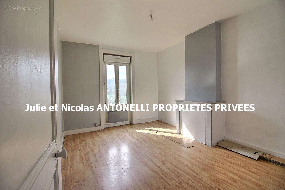 Maison à LA FOUILLOUSE