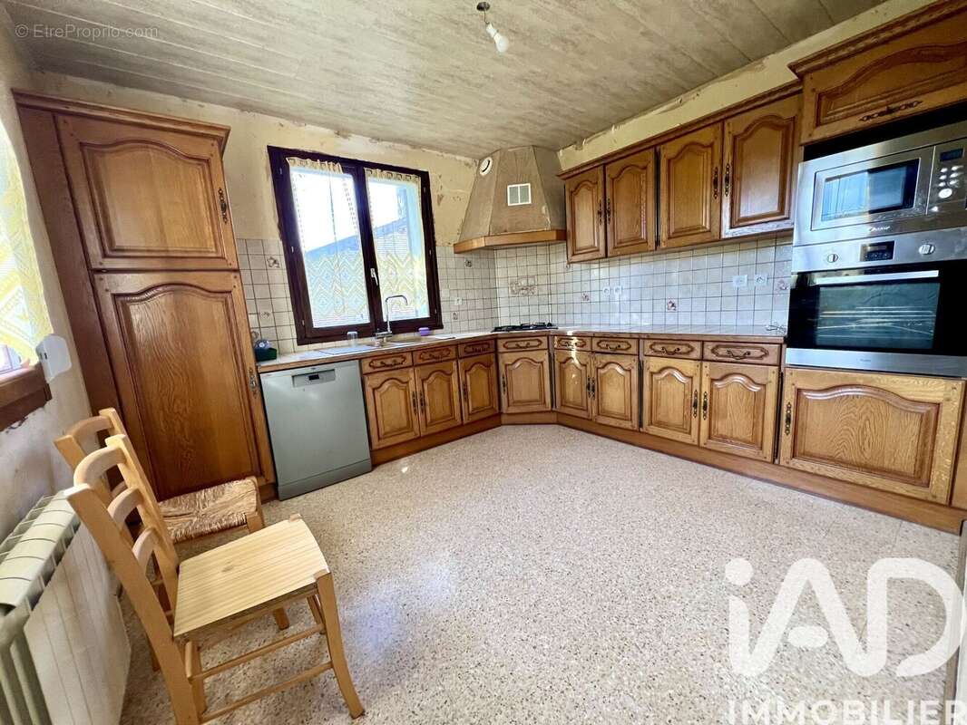 Photo 3 - Maison à SAINT-CHERON