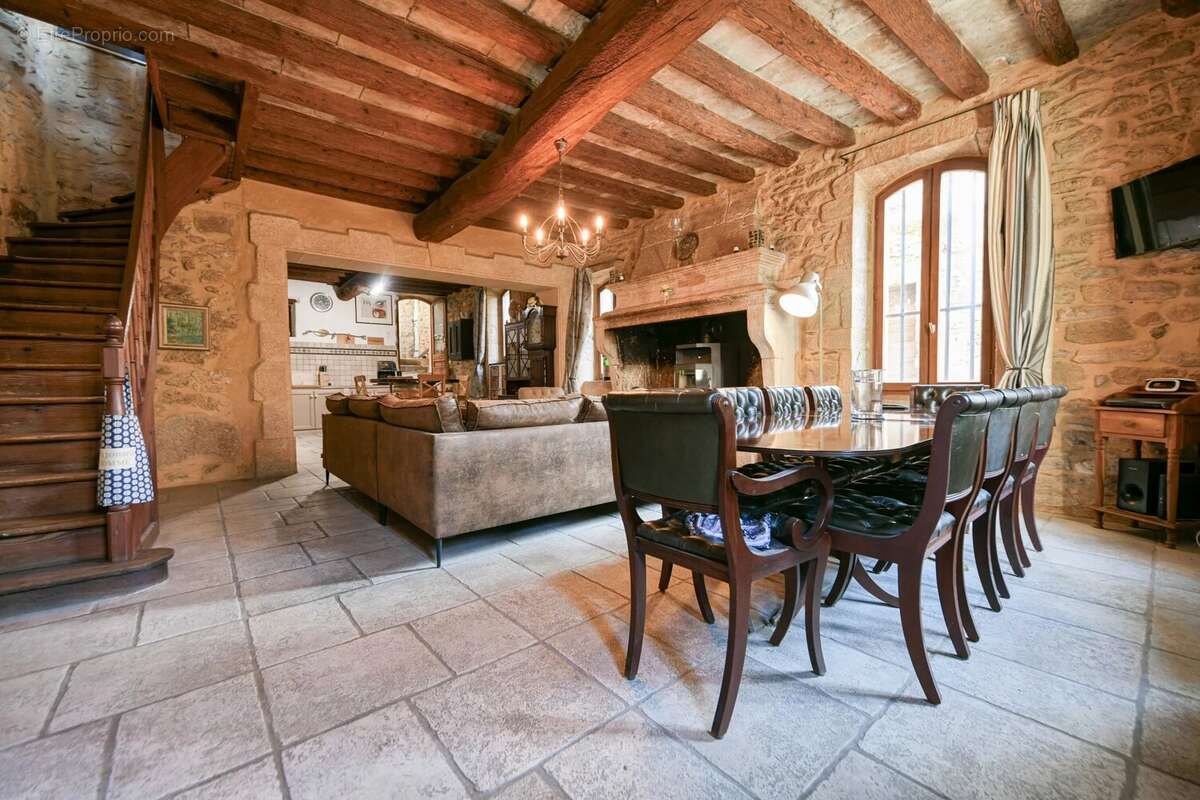 Maison à UZES