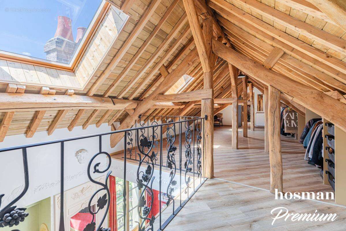 Demeure d'exception - 500 m² habitables sur un parc de 4 175 m² - 10 pièces - Piscine et salle de sport - photo 19